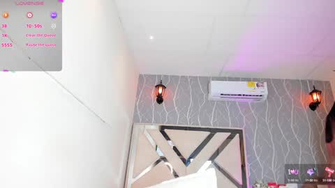    online show from January 24, 2025, 3:34 pm