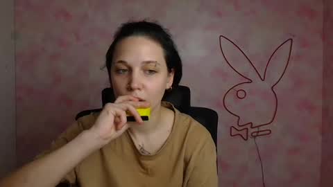 Vanessa online show from May 11, 2026, 4:04 pm