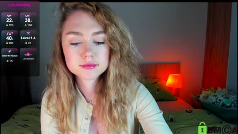 Vanessa Maes online show from December 10, 2024, 1:54 am