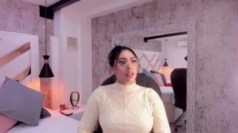 Vanessa  online show from March 25, 2026, 7:20 pm