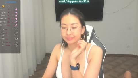 Snapshot of vanessa_sxy chatting on October 22, 2025, 5:24 pm Vanessa online show from October 22, 2025, 5:24 pm