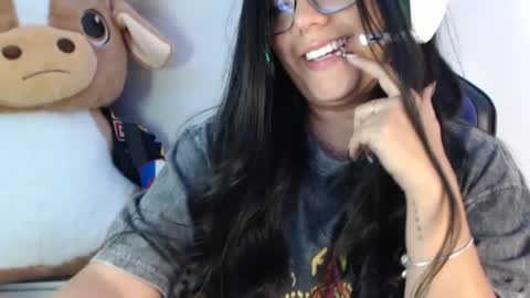 Vane Wead online show from July 20, 2026, 4:16 am