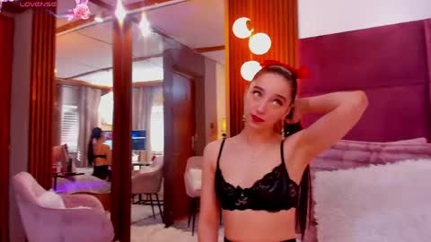 Snapshot of vanessaangelx chatting on May 25, 2026, 5:46 am Vanessa Diamond online show from May 25, 2026, 5:46 am