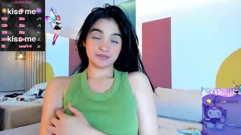 Snapshot of vanessadoofenshmirtz chatting on March 18, 2026, 1:20 am Mrs Doofenshmirtz online show from March 18, 2026, 1:20 am