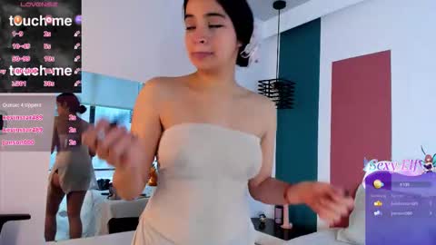 Snapshot of vanessadoofenshmirtz chatting on March 18, 2026, 1:25 pm Mrs Doofenshmirtz online show from March 18, 2026, 1:25 pm