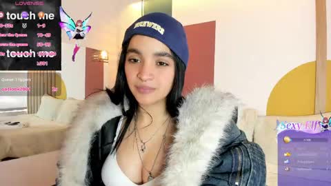 Snapshot of vanessadoofenshmirtz chatting on April 18, 2026, 7:07 pm Mrs Doofenshmirtz online show from April 18, 2026, 7:07 pm
