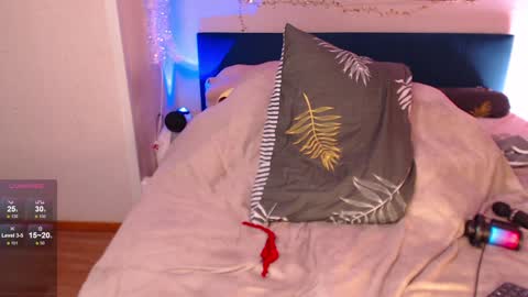 Vanessa follow me -  I will answer you there at any time online show from February 7, 2025, 8:44 am