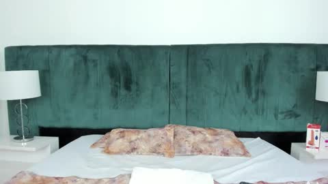 Vanessa Sexy Paris online show from September 28, 2025, 8:25 pm