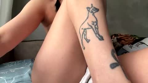 Snapshot of vanessatenderness chatting on April 1, 2026, 9:10 am vanessatenderness online show from April 1, 2026, 9:10 am