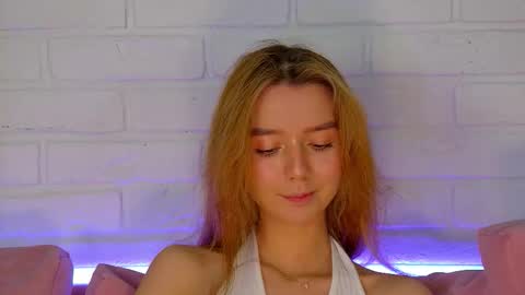 VanessaVienne online show from March 1, 2026, 4:20 pm