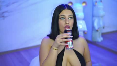 vanessaxrayy online show from May 25, 2026, 9:10 pm