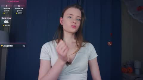 Luna online show from November 15, 2025, 6:48 pm