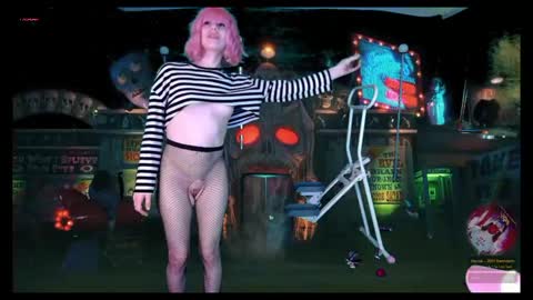 Snapshot of vanilla_skkye chatting on October 10, 2025, 2:38 pm Skkye online show from October 10, 2025, 2:38 pm