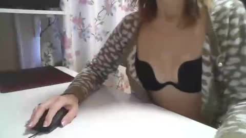 vanillachika205 online show from January 19, 2026, 1:04 pm