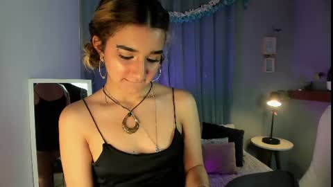 vanillafairy_ online show from July 15, 2026, 7:41 pm