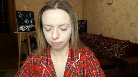 VanillaMuffin online show from March 3, 2025, 7:10 am