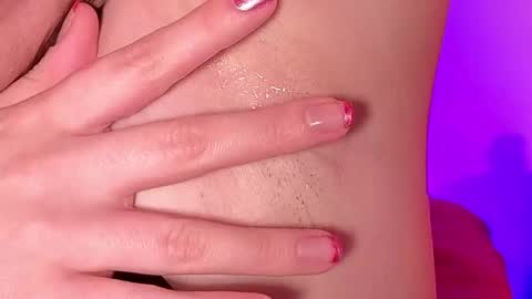 Elizabeth online show from September 27, 2025, 12:15 am