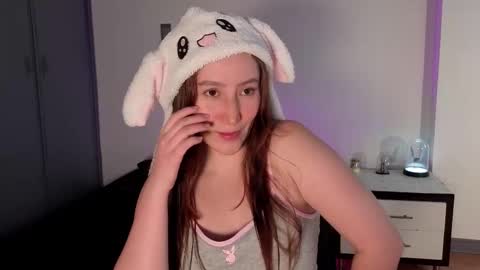 Elizabeth online show from October 7, 2025, 10:18 pm