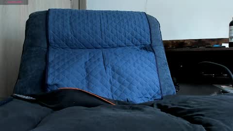 Van online show from March 31, 2026, 4:40 pm