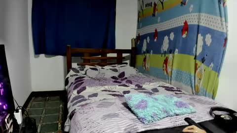 vannellope_vladimir online show from June 5, 2026, 10:43 am