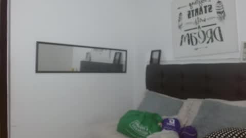 vane online show from October 18, 2025, 7:47 pm