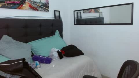 vane online show from November 23, 2025, 9:14 pm