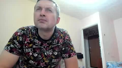 vano_822 online show from October 18, 2025, 10:54 pm