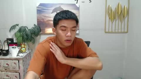 vanxxx2005 online show from December 11, 2024, 4:09 pm