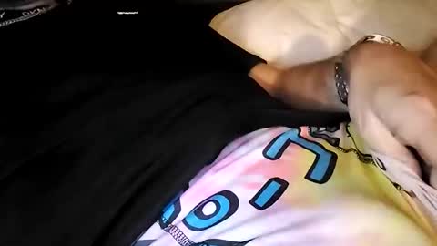 Vanyllaice online show from December 21, 2025, 5:14 am