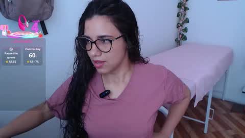 vanyxxxx online show from February 10, 2026, 9:30 pm