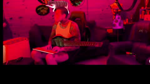 siphonophordustbunny online show from July 4, 2026, 1:23 am