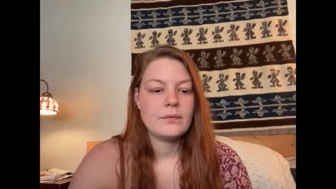 Vara Redbush online show from February 2, 2025, 6:20 pm