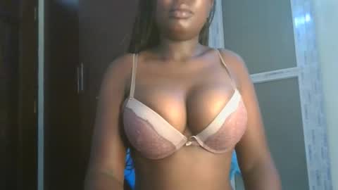 VarlKay online show from December 22, 2025, 4:53 am