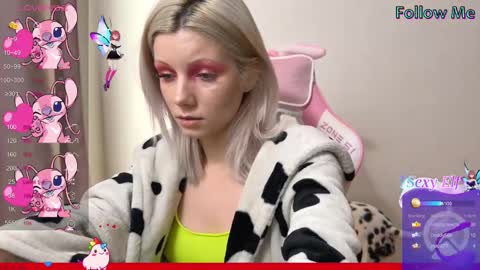 Snapshot of vasya_sylvia chatting on February 12, 2025, 1:16 pm Vasya Sylvia online show from February 12, 2025, 1:16 pm