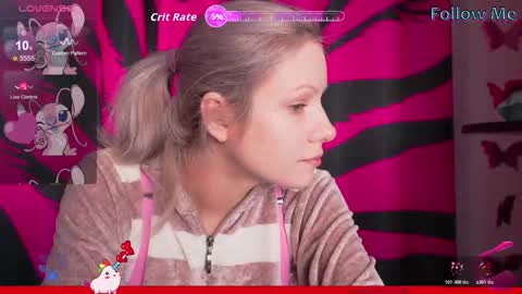 Snapshot of vasya_sylvia chatting on October 19, 2025, 8:37 am Vasya Sylvia online show from October 19, 2025, 8:37 am