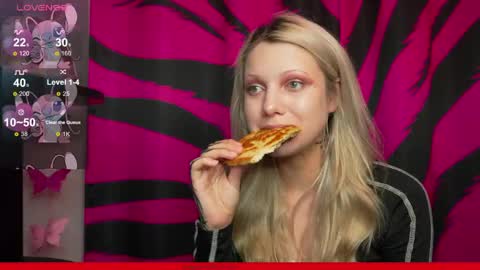 Vasya Sylvia online show from May 9, 2026, 7:41 pm