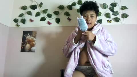 Snapshot of vayannah chatting on July 5, 2026, 6:09 am Vayannah online show from July 5, 2026, 6:09 am