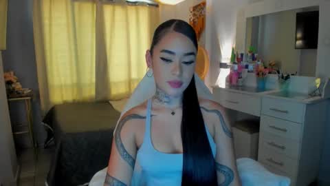 Vayolett Bass online show from February 10, 2026, 10:25 pm