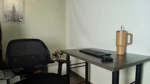 Victoria online show from October 25, 2025, 11:07 am