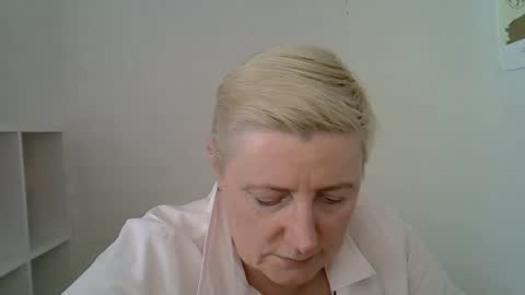 vea_motty online show from March 13, 2026, 1:18 pm