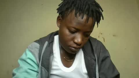 Vee tommy online show from December 2, 2024, 3:47 am