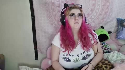 Snapshot of veelehanex3 chatting on January 30, 2025, 3:51 pm Veronica Lehane online show from January 30, 2025, 3:51 pm
