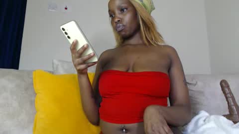 veey online show from April 13, 2026, 3:39 pm