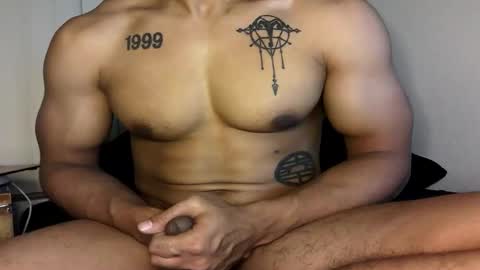 Vegas Love online show from November 25, 2025, 9:53 am