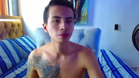 velk_hot1 online show from April 7, 2026, 2:17 pm