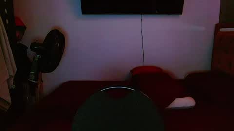 Snapshot of velk_hot1 chatting on July 1, 2026, 12:51 pm velk_hot1 online show from July 1, 2026, 12:51 pm