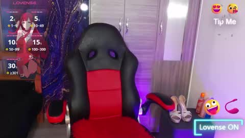 Snapshot of vella_sex chatting on October 4, 2025, 8:18 pm Vella online show from October 4, 2025, 8:18 pm