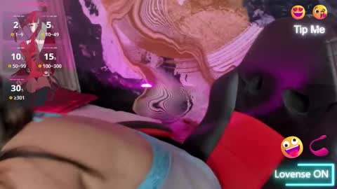 Vella online show from November 5, 2025, 7:14 pm