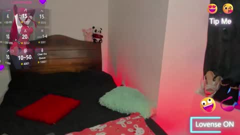 Vella online show from November 20, 2025, 7:13 pm