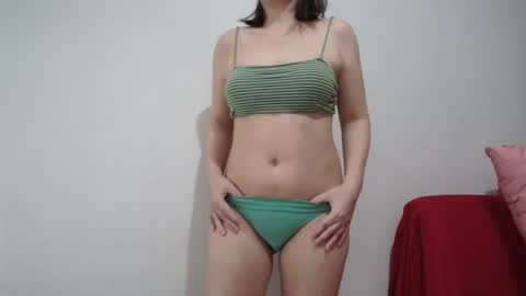 Snapshot of vellarin chatting on August 4, 2026, 3:10 am Vellarin online show from August 4, 2026, 3:10 am